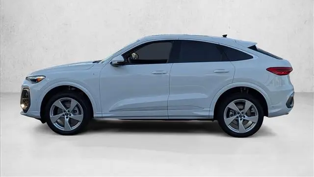 2025 Audi Q5 Sportback quattro Premium Plus TFSI