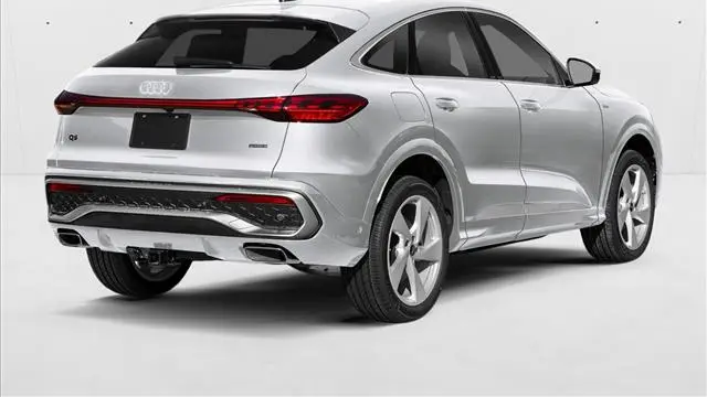 2026 Audi Q5 Sportback quattro Premium Plus TFSI