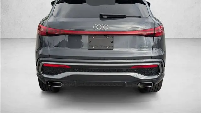 2026 Audi Q5 Sportback quattro Premium Plus TFSI
