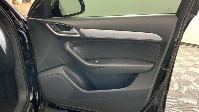2018 Audi Q3 2.0T quattro Premium