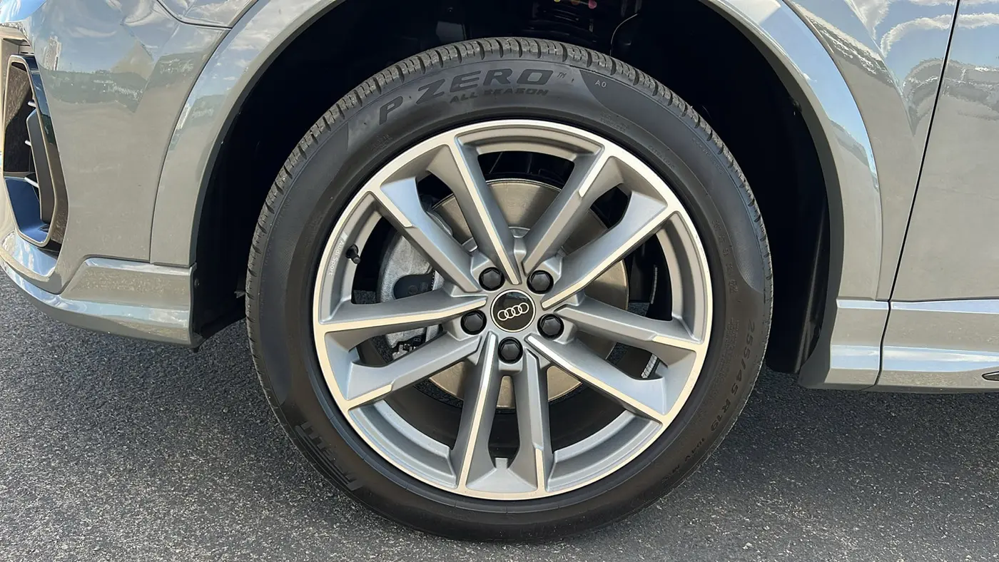 2023 Audi Q3 quattro S line Prem Plus 45 TFSI