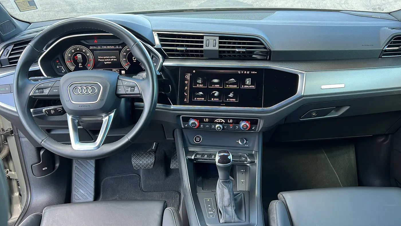 2023 Audi Q3 quattro S line Prem Plus 45 TFSI