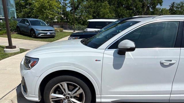 2022 Audi Q3 quattro S line Prem Plus 45 TFSI
