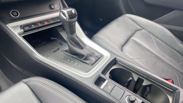 2025 Audi Q3 quattro S line Prem Plus 45 TFSI