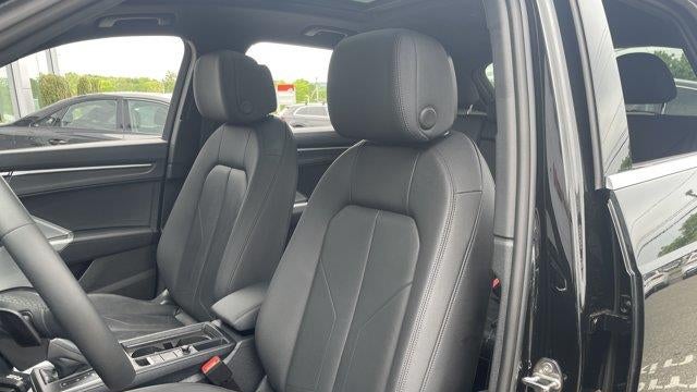 2025 Audi Q3 quattro S line Prem Plus 45 TFSI