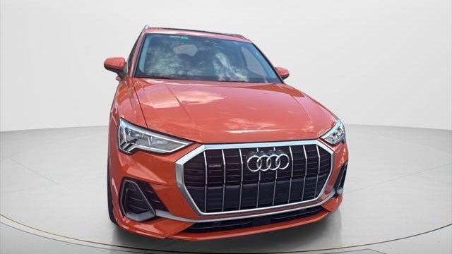 2021 Audi Q3 quattro S line Prem Plus 45 TFSI