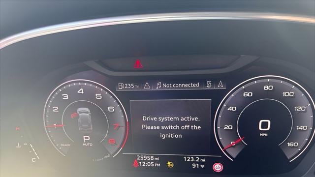 2021 Audi Q3 quattro S line Prem Plus 45 TFSI