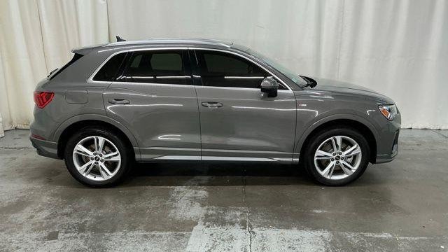 2024 Audi Q3 quattro S line Prem Plus 45 TFSI