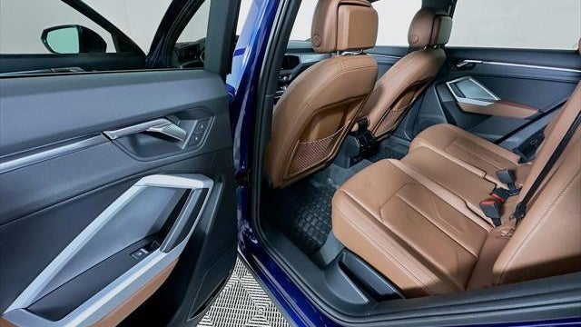 2025 Audi Q3 quattro S line Prem Plus 45 TFSI