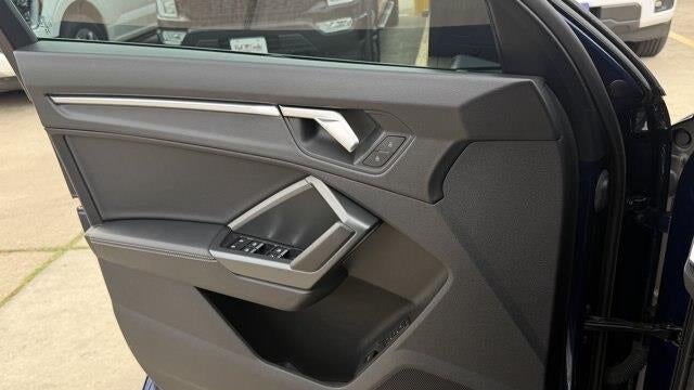 2024 Audi Q3 quattro S line Prem Plus 45 TFSI