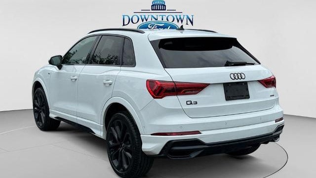 2021 Audi Q3 quattro S line Prem Plus 45 TFSI