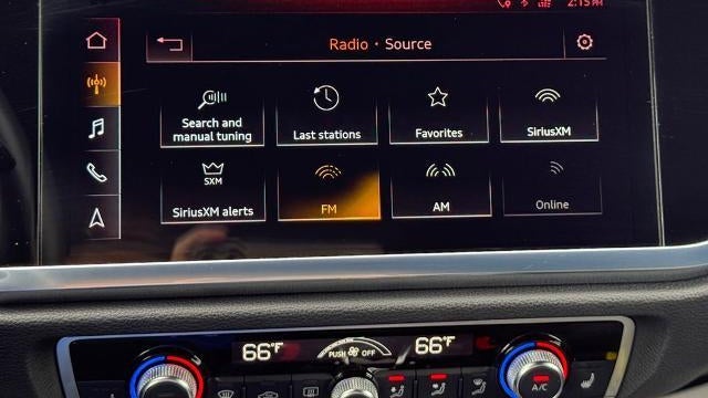 2021 Audi Q3 quattro S line Prem Plus 45 TFSI