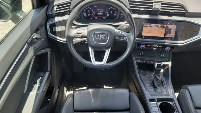 2021 Audi Q3 quattro S line Prem Plus 45 TFSI