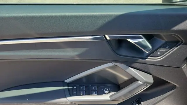 2021 Audi Q3 quattro S line Prem Plus 45 TFSI