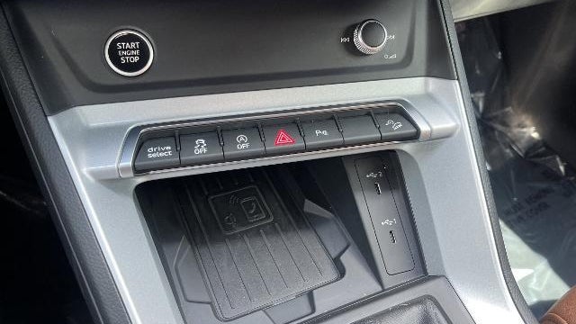 2023 Audi Q3 quattro S line Prem Plus 45 TFSI