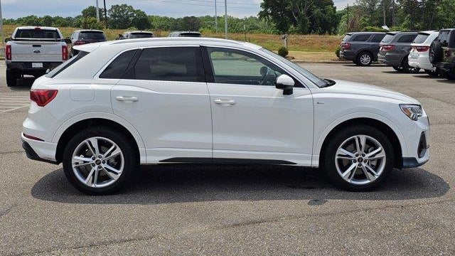2024 Audi Q3 quattro S line Prem Plus 45 TFSI