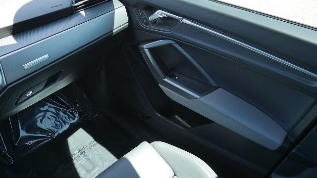 2024 Audi Q3 quattro S line Prem Plus 45 TFSI