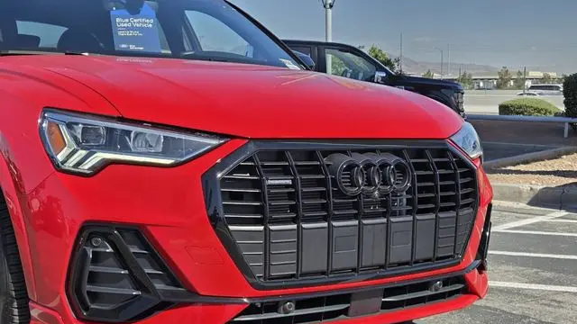 2025 Audi Q3 quattro S line Prem Plus 45 TFSI