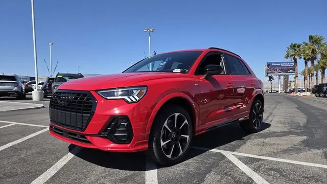 2025 Audi Q3 quattro S line Prem Plus 45 TFSI