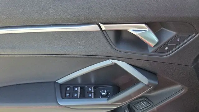 2025 Audi Q3 quattro S line Prem Plus 45 TFSI