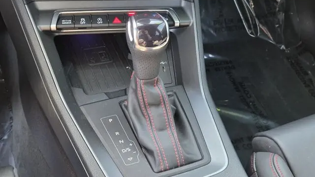 2025 Audi Q3 quattro S line Prem Plus 45 TFSI