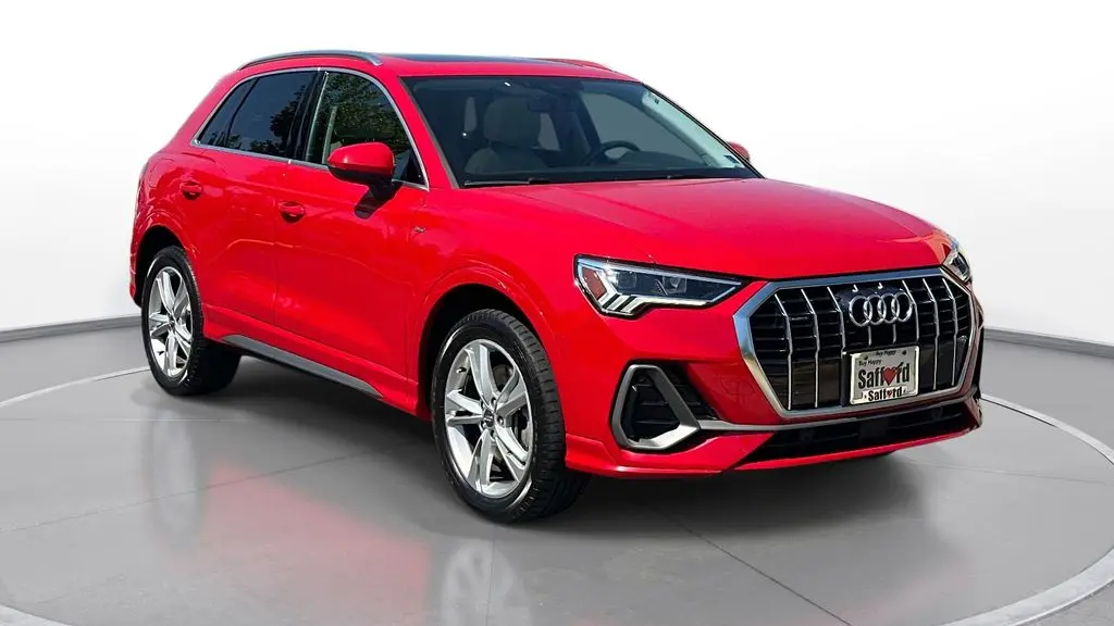 2020 Audi Q3 quattro S line Prem Plus 45 TFSI