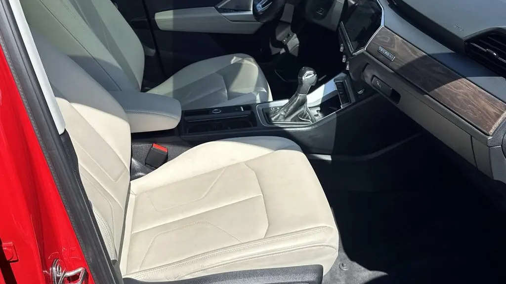 2020 Audi Q3 quattro S line Prem Plus 45 TFSI