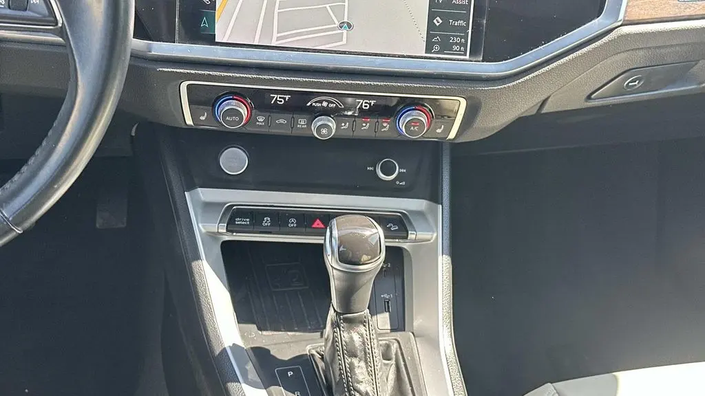2020 Audi Q3 quattro S line Prem Plus 45 TFSI