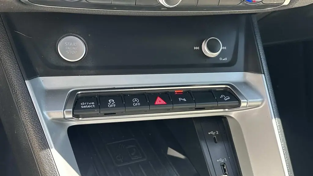 2020 Audi Q3 quattro S line Prem Plus 45 TFSI
