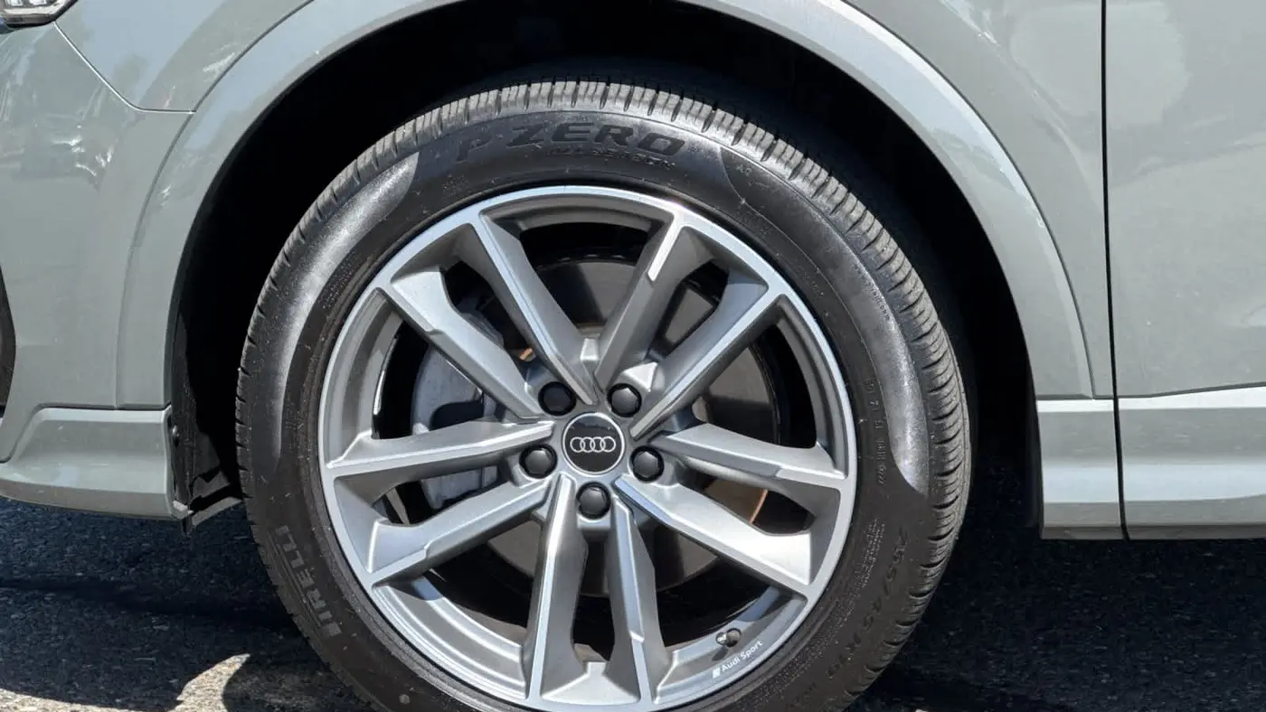2023 Audi Q3 quattro S line Prem Plus 45 TFSI