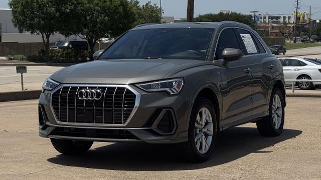 2022 Audi Q3 quattro S line Prem Plus 45 TFSI