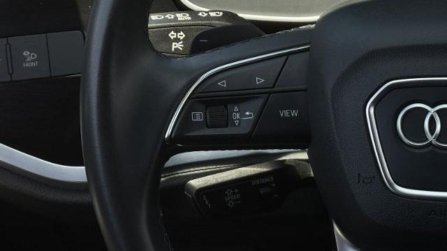 2022 Audi Q3 quattro S line Prem Plus 45 TFSI