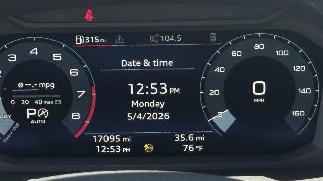 2022 Audi Q3 quattro S line Prem Plus 45 TFSI