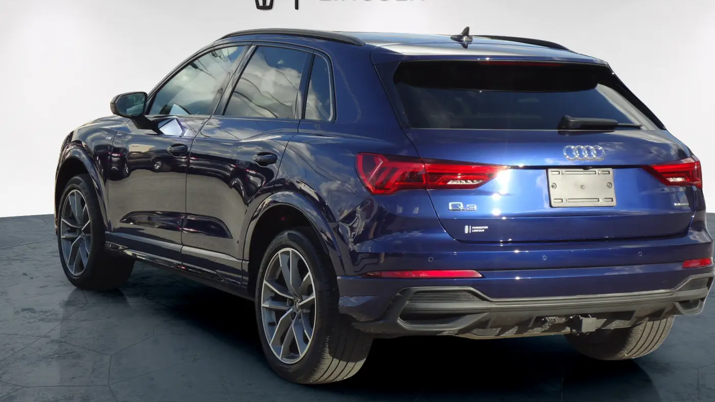 2023 Audi Q3 quattro S line Prem Plus 45 TFSI