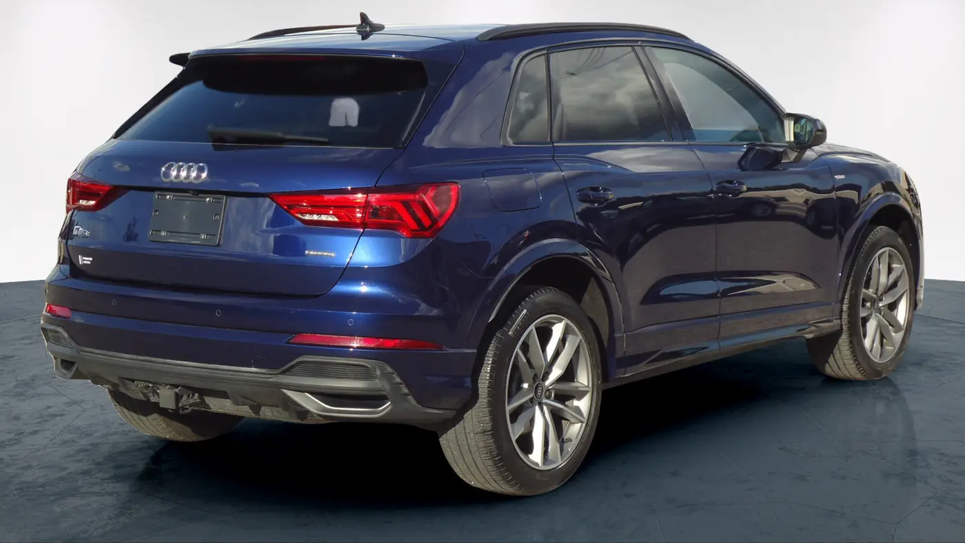 2023 Audi Q3 quattro S line Prem Plus 45 TFSI