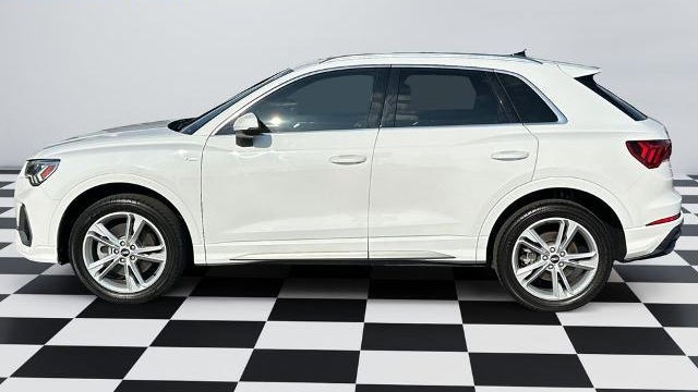2021 Audi Q3 quattro S line Prem Plus 45 TFSI
