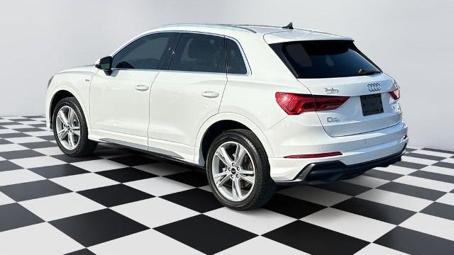 2021 Audi Q3 quattro S line Prem Plus 45 TFSI