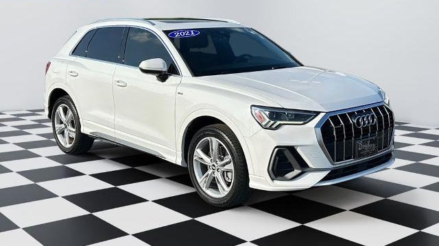 2021 Audi Q3 quattro S line Prem Plus 45 TFSI
