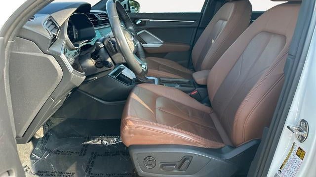 2021 Audi Q3 quattro S line Prem Plus 45 TFSI