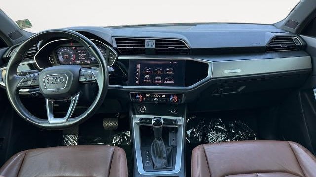 2021 Audi Q3 quattro S line Prem Plus 45 TFSI