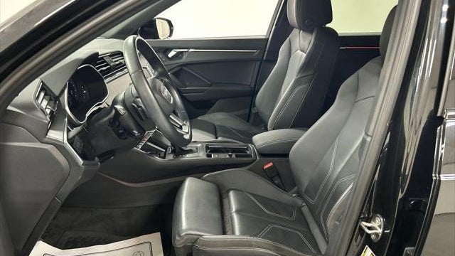 2022 Audi Q3 quattro S line Prem Plus 45 TFSI