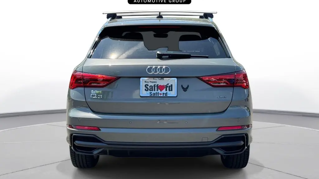 2022 Audi Q3 quattro S line Prem Plus 45 TFSI