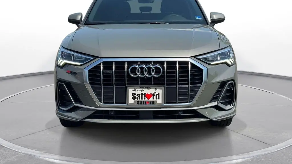 2022 Audi Q3 quattro S line Prem Plus 45 TFSI