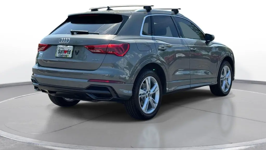 2022 Audi Q3 quattro S line Prem Plus 45 TFSI