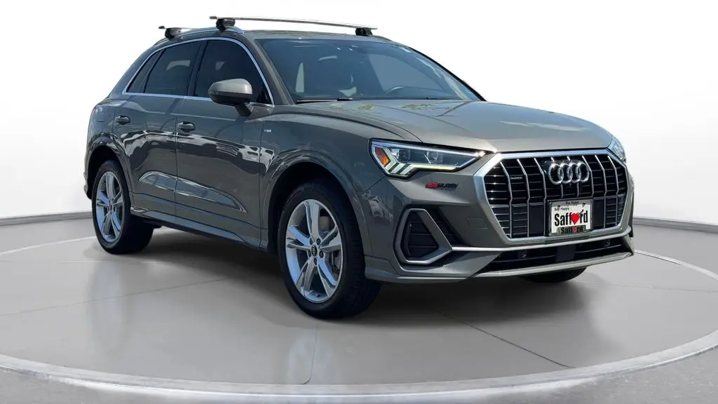 2022 Audi Q3 quattro S line Prem Plus 45 TFSI