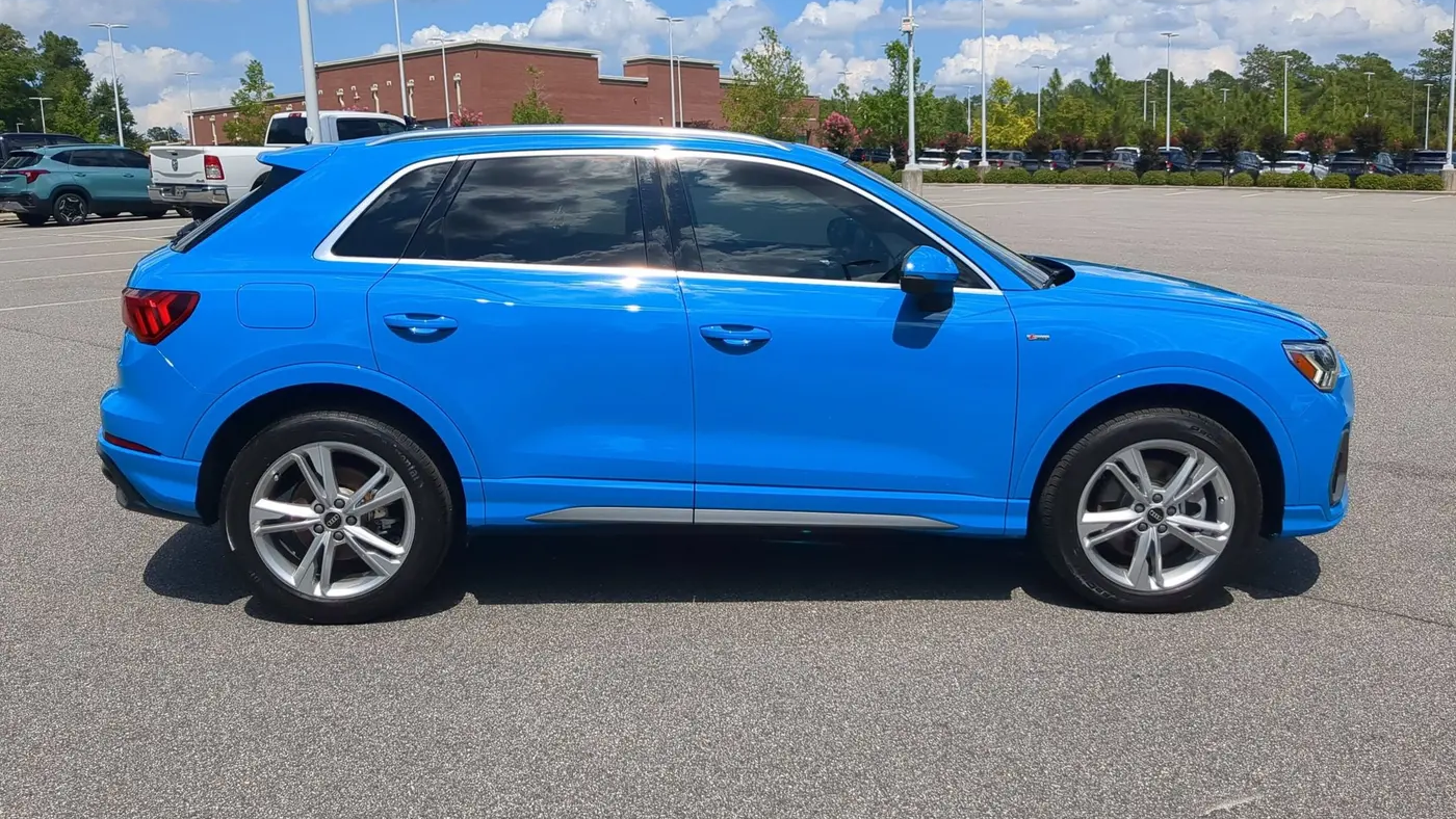 2022 Audi Q3 quattro S line Prem Plus 45 TFSI