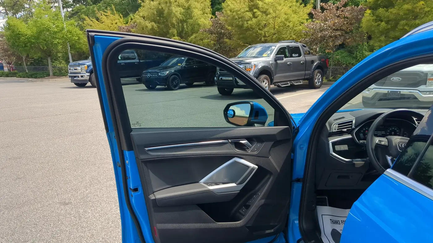2022 Audi Q3 quattro S line Prem Plus 45 TFSI