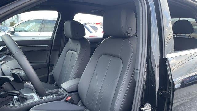 2025 Audi Q3 quattro S line Prem Plus 45 TFSI