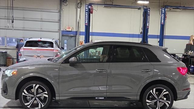 2023 Audi Q3 quattro S line Prem Plus 45 TFSI