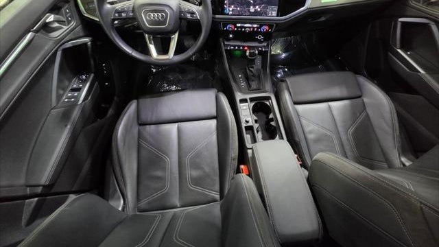 2023 Audi Q3 quattro S line Prem Plus 45 TFSI